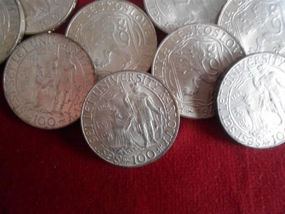 null Ensemble de 58 Monnaies. Tchécoslovaquie. Argent. 3-100 Korun 1918-1948 (poids...