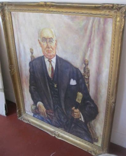 null Antoine FERRACCI (1890-1984) 
Portrait de banquier. 
Huile sur toile signée...