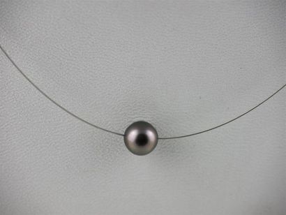 null PERLE de TAHITI
Collier câble et fermoir argent
Diam. perle : 8.5 mm
Long. collier...
