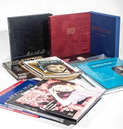 null VINYLS & DOCUMENTS - Edith PIAF.
Ensembles de 11 Coffrets et 3 Vinyls.
Tête...