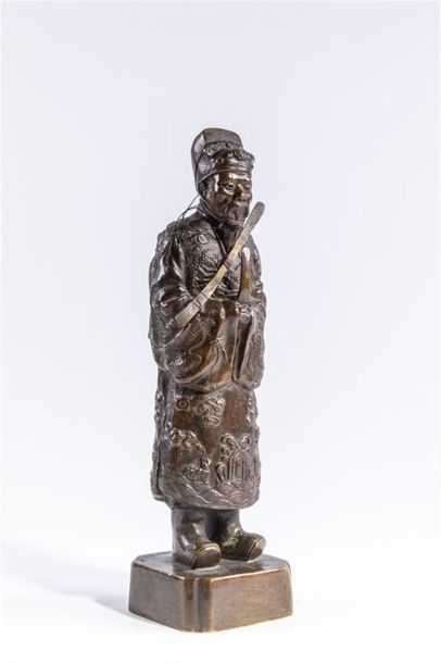null CHINE XXème siècle
Dignitaire en bronze à patine brune
H : 22 cm
(pièces dé...
