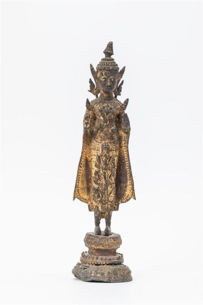 null THAILANDE, Ratanakosin- Fin XIXe siècle
Statuette de bouddha en bronze laqué...