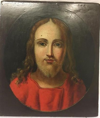  ECOLE FRANCAISE Vers 1800 Portrait du Christ. Il est figuré avec de longs cheveux...