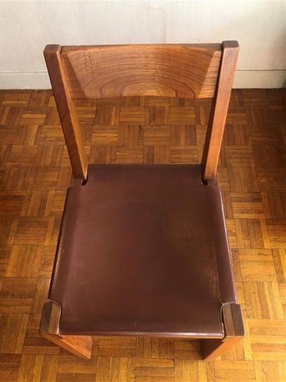 null CHAPO Pierre ( 1927-1987)
Suite de cinq chaises modèle S24, structure en bois...