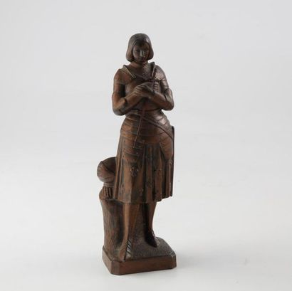 null Statuette en régule patinée représentant Jeanne d'Arc à l'épée
H. : 20 cm 
Circa...