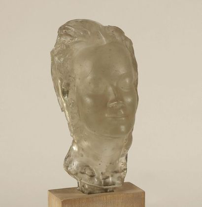 Henri NAVARRE Attribué à Henri NAVARRE (1885-1971)
Tête de femme
Pâte de verre
H....