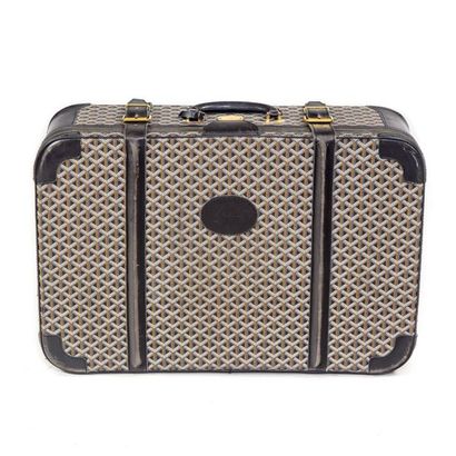 Maison GOYARD - Vintage Maison GOYARD - Vintage
Small semi-rigid suitcase in printed...