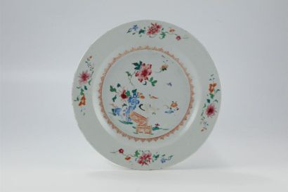 COMPAGNIE DES INDES COMPAGNIE DES INDES
2 porcelain plate with floral decoration,...