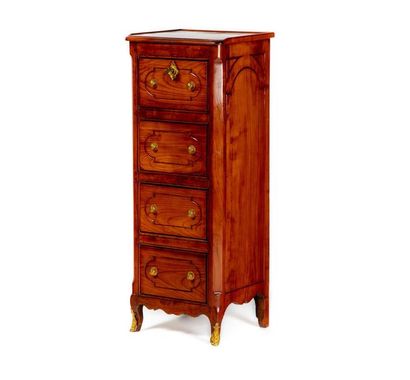 Petit chiffonnier Small moulded cherry chest of drawers opening to four drawers,...