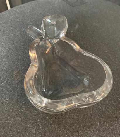 null Cendrier en cristal en forme de poire
H. : 15 cm