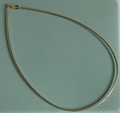 null Necklace with flexible tubular mesh in yellow gold ( 750/100)
Weight : 8.7 ...