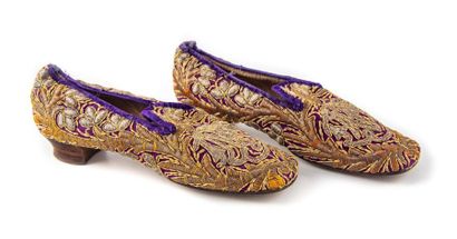 null Paire de souliers de dame à la mode ottomane, Second Empire, souliers à bouts...