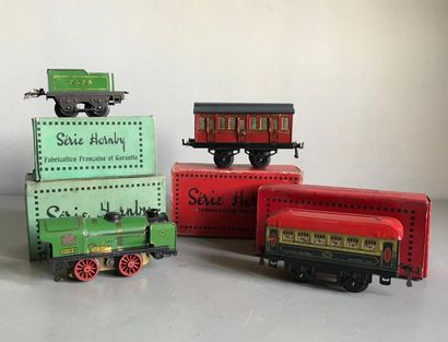 HORNBY Ensemble de locomotives et wagons...