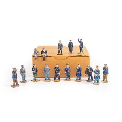 null HORNBY écartement 0, Lot de 15 personnages en plomb peint , personnels des chemins...