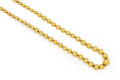 null Marseilles necklace in yellow 
gold weight: 14 g.