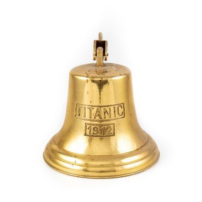 null Bell engraved "TITANIC, 1912".