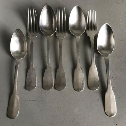 null Matching set of three forks and four silver spoons, single dish model. Some...