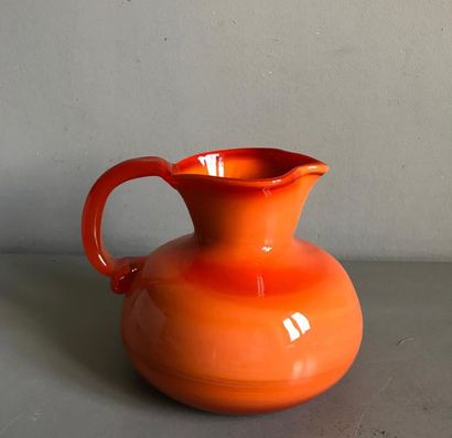 null Glassware from MAURE VIEIL - La Napoule
Pitcher in orange blown glass.
Stamp...