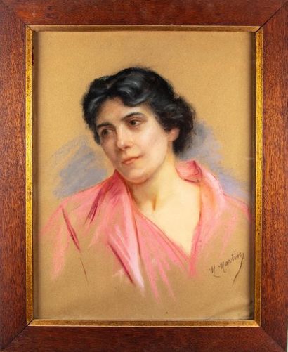 null FRENCH SCHOOL circa 1940
Portrait of a woman with a pink
pastel jacket on paper...