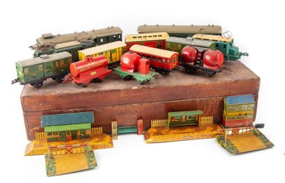 null BLZ and Hornby, gauge 0, Lot of trains including a BLZ 1B1 711 SNCF locomotive,...