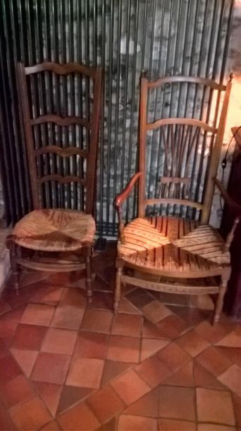 null 2 fauteuils rustiques normands paillés 

CE LOT DEVRA IMPERATIVEMENT ËTRE ENLEVE...