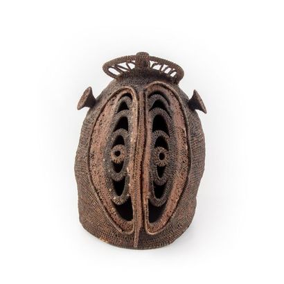 null ABELAM, MAPRIK DISTRICT, PAPUA NEW GUINEA.
Baba" mask made of woven basketry,...