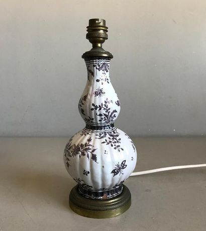 null Lamp made up of a vase with double bulb gadrooned out of earthenware of MOUSTIERS...