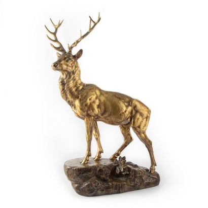 null Jules Edmond MASSON (1871-1932)
The Stag on its Rock
Bronze with golden patina...