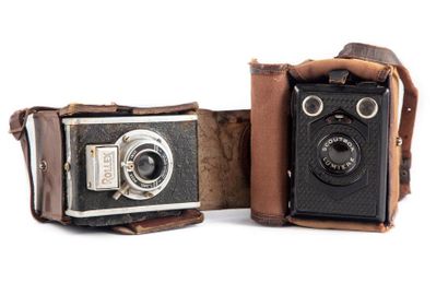 null MAISON ROLLEX
Deux appareils photo
Vers 1920