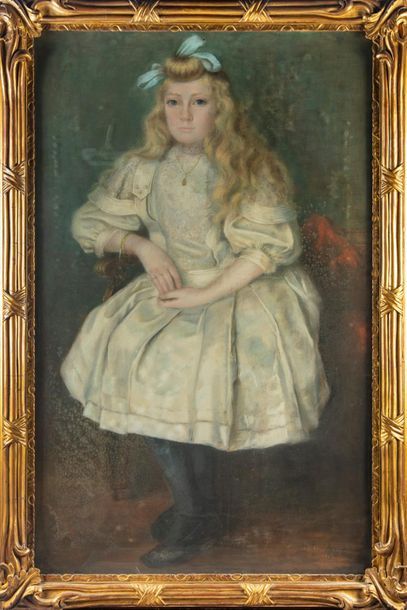 GUERARD E. GUERARD, début du XXe siècle
Portrait de fillette aux cheveux blonds
Pastel...