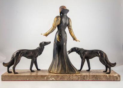 SALVATORE MELANI Salvatore MELANI (1902 - 1934)
Woman with greyhounds
Patinated metal...