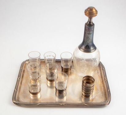 Small Liquor set composed of 7 mismatched...