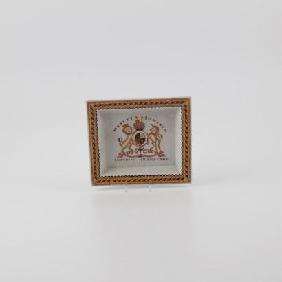 null MANUFACTURE OF ROYAL CHINA
Rectangular porcelain pouch with polychrome painted...