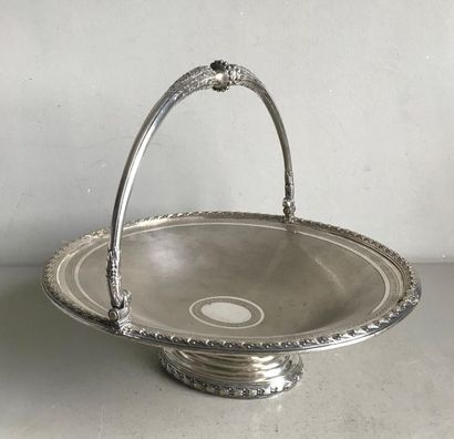 null Beautiful silver plated bronze bowl with guilloche patterns in the Louis XVI...