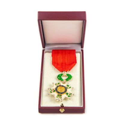 null Médaille de la Légion d'honneur émaillée
Etat neuf dans son écrin