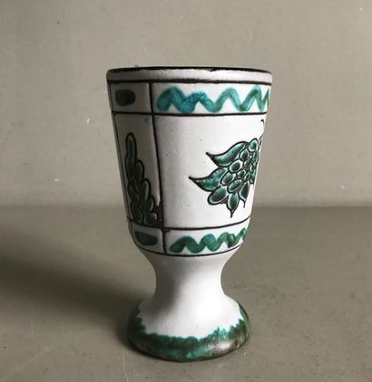 VALLAURIS Alain MAUNIER - VALLAURIS
Ceramic goblet with green enamel decoration of...