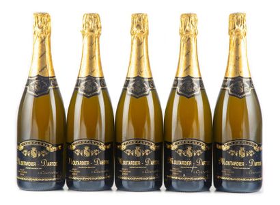 5 bouteilles Champagne MOUTARDIER-DARTOIS,...