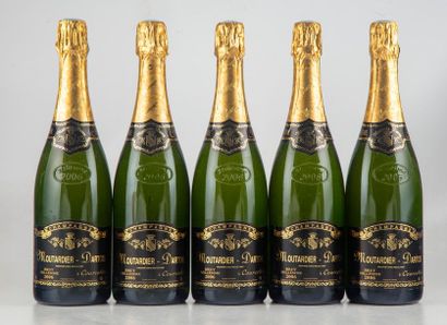 5 bottles MOUTARDIER DARTOIS 2006 Champagne...