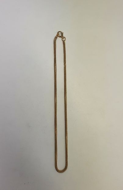 null Beautiful yellow gold chain

Weight: 17.2 g.