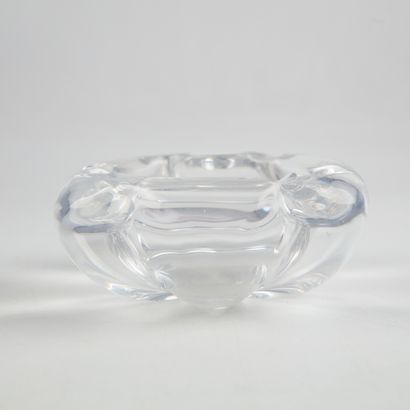 null Crystal ashtray.

D. : 12 cm