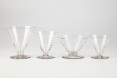 null Crystal glass service part, including 6 champagne glasses, 6 water glasses,...