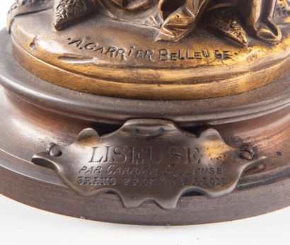 CARRIER BELLEUSE Albert-Ernest CARRIER BELLEUSE (1824 - 1887)
The reading lamp
Bronze...