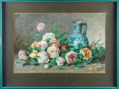 MINET Louis Emile MINET (1850-1920)
Bouquet de roses
Pastel et gouache 
Signé en...