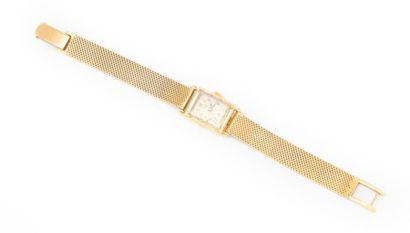 RIX Maison RIX - Paris
Lady's watch in yellow gold, rectangular dial, ribbon strap
Weight:...