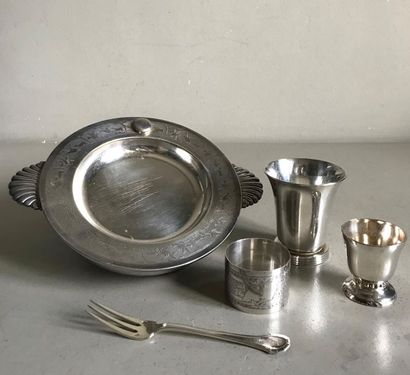 null Matching set of silver plated metal parts for children: a porridge plate - a...