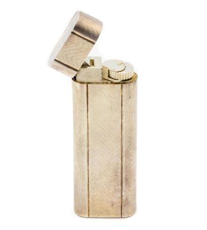 null Maison CARTIER
Lighter in its box