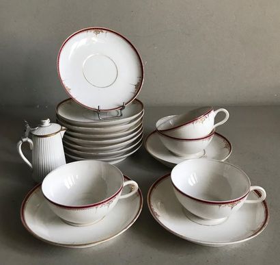 null PARIS or LIMOGES 
Four tea cups and eleven saucers in fine porcelain with red...