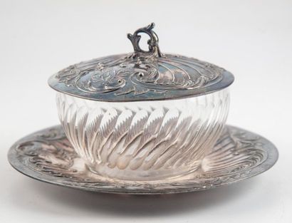 null GALLIA
Glass sugar bowl with silver metal lid and tray in rocaille style