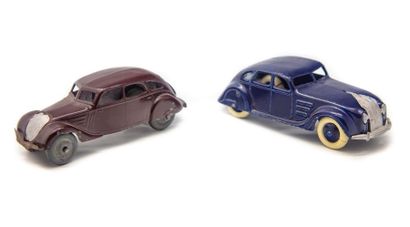 DINKY TOYS DTF 1/43
Set of 2 vehicles: Peugeot 402 version without floor and bumper...