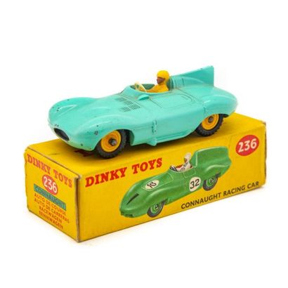 DINKY TOYS DTGB 1/43
Jaguar type D pale green version, yellow driver, yellow rims,...